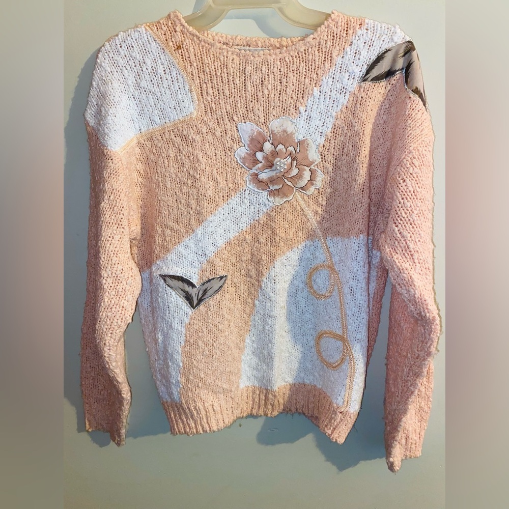 Cherry Stix Baby Pink Floral Vintage Sweater Size Medium